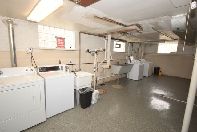 5551 S Mason Avenue 1, Chicago, IL 60638