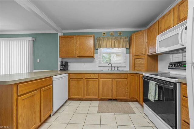 816 Gene CRES, Chesapeake, VA 23320