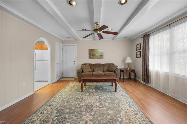 816 Gene CRES, Chesapeake, VA 23320