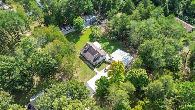 748 Rocky Point Road, Bronston, KY 42518