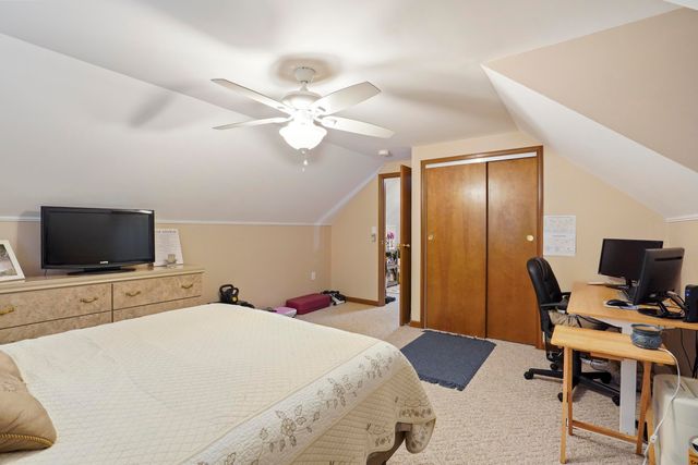 748 Rocky Point Road, Bronston, KY 42518