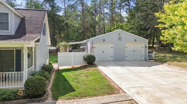 748 Rocky Point Road, Bronston, KY 42518