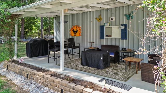 748 Rocky Point Road, Bronston, KY 42518