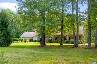 240 MEGHANS LN, Zion Crossroads, VA 22942