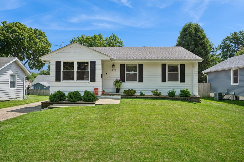 3507 49th Street, Des Moines, IA 50310