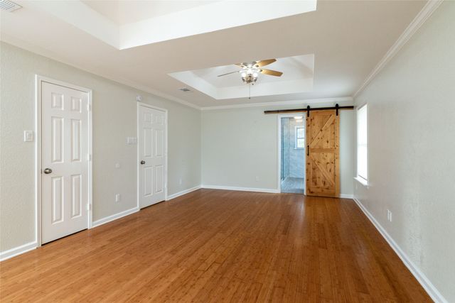 641 Lemon Drive, Arlington, TX 76018