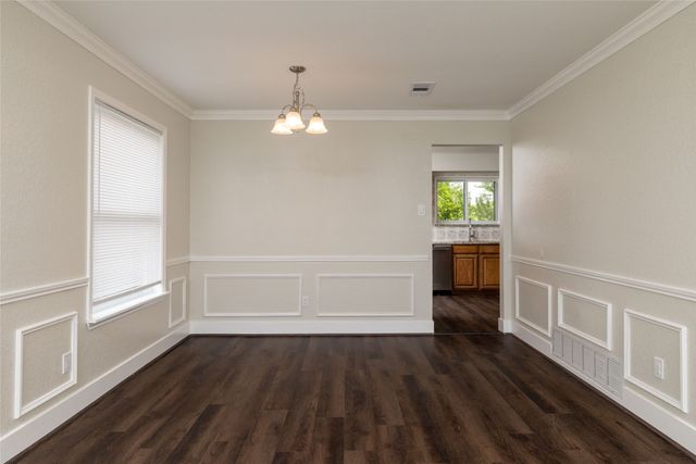 641 Lemon Drive, Arlington, TX 76018