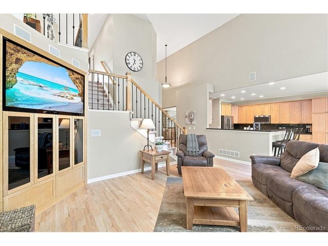 2763 Greensborough Dr, Littleton, CO 80129