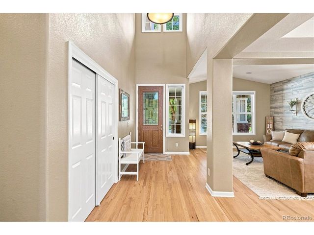 2763 Greensborough Dr, Littleton, CO 80129
