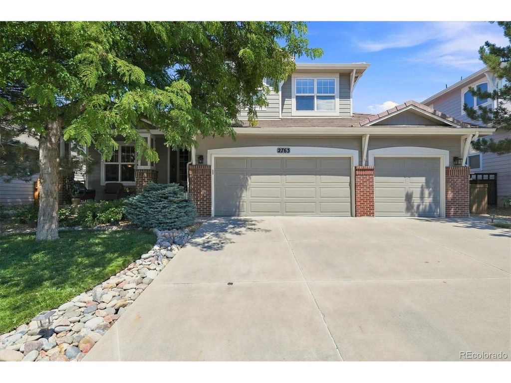 2763 Greensborough Dr, Littleton, CO 80129