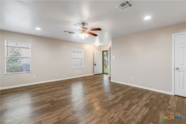 122 Avrshire Lane, Temple, TX 76502