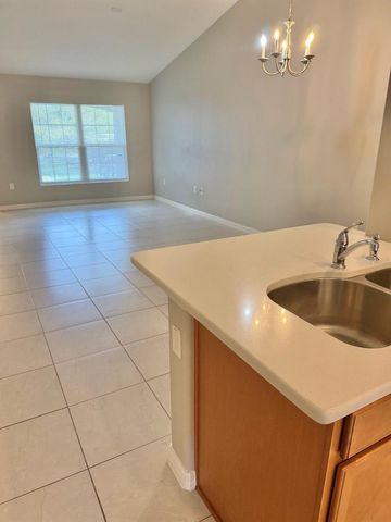 36 LOUISBURG LANE A & B, Palm Coast, FL 32137