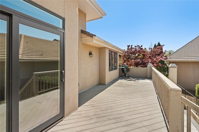 9 Augusta Court, Rogers, AR 72758