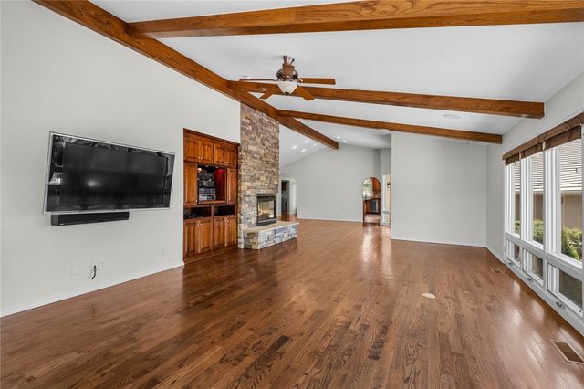 9 Augusta Court, Rogers, AR 72758