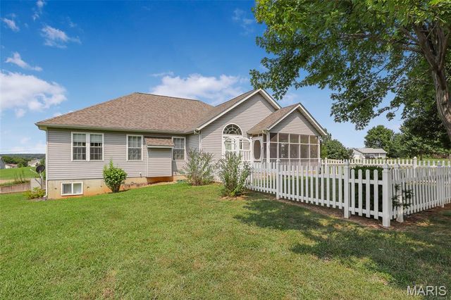 1 Dogwood Court, Fredericktown, MO 63645