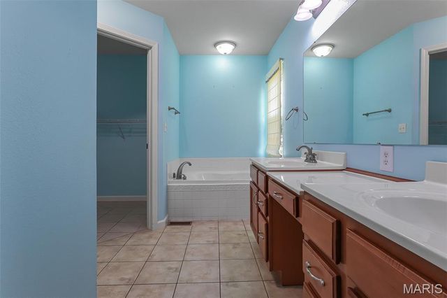 1 Dogwood Court, Fredericktown, MO 63645