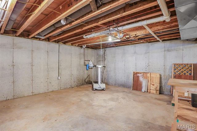 1 Dogwood Court, Fredericktown, MO 63645