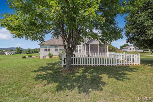 1 Dogwood Court, Fredericktown, MO 63645