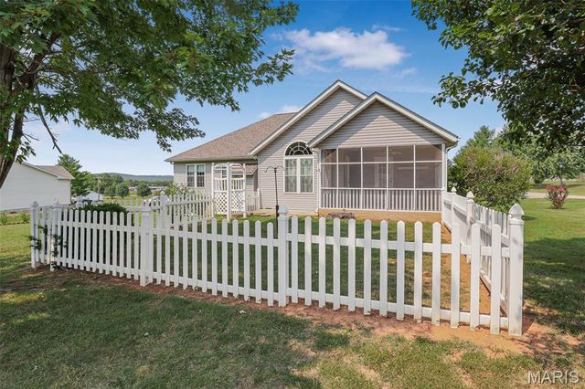 1 Dogwood Court, Fredericktown, MO 63645