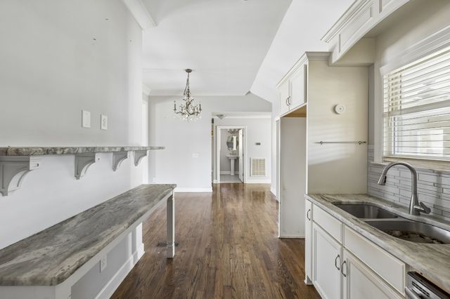 737 Work Dr, Nashville, TN 37207