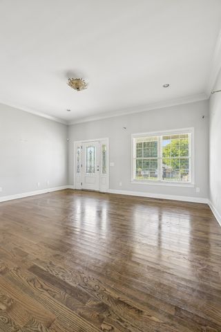 737 Work Dr, Nashville, TN 37207