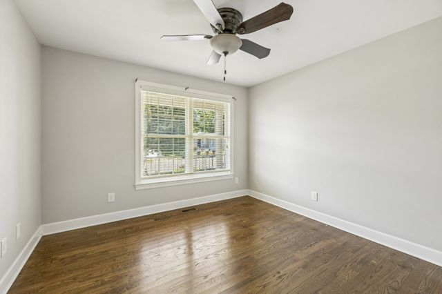 737 Work Dr, Nashville, TN 37207