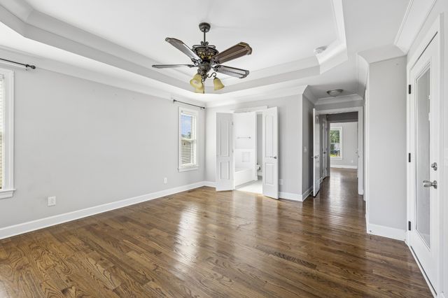 737 Work Dr, Nashville, TN 37207