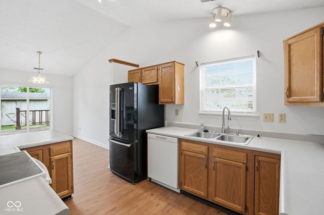 6235 Miller Woods Lane, Indianapolis, IN 46237