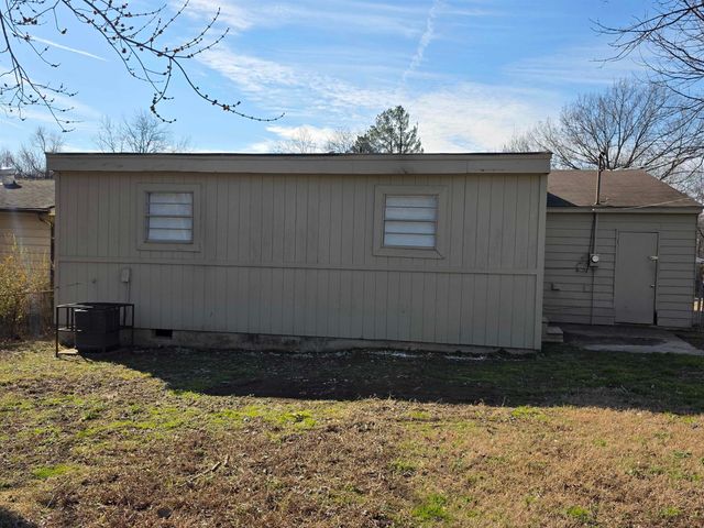 3502 MARK TWAIN ST, Memphis, TN 38127