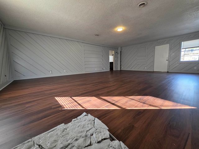 3502 MARK TWAIN ST, Memphis, TN 38127