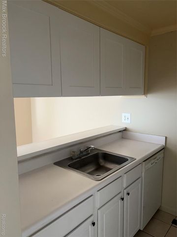 35122 TERRYBROOK Drive, Sterling Heights, MI 48312