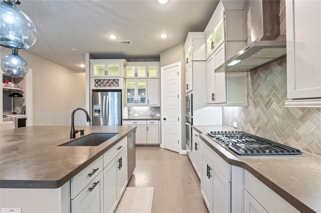 1422 Bowen Drive, League City, TX 77573