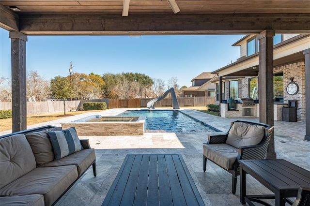 1422 Bowen Drive, League City, TX 77573