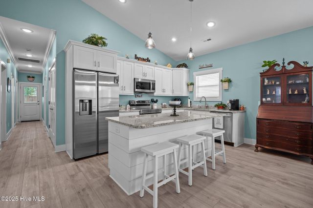 492 Jabbertown Road, Southport, NC 28461