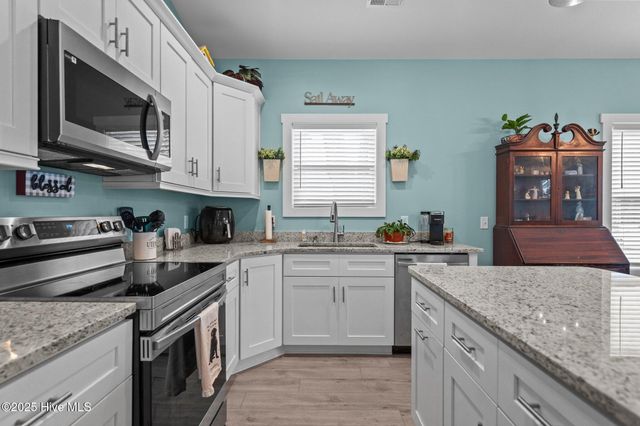 492 Jabbertown Road, Southport, NC 28461