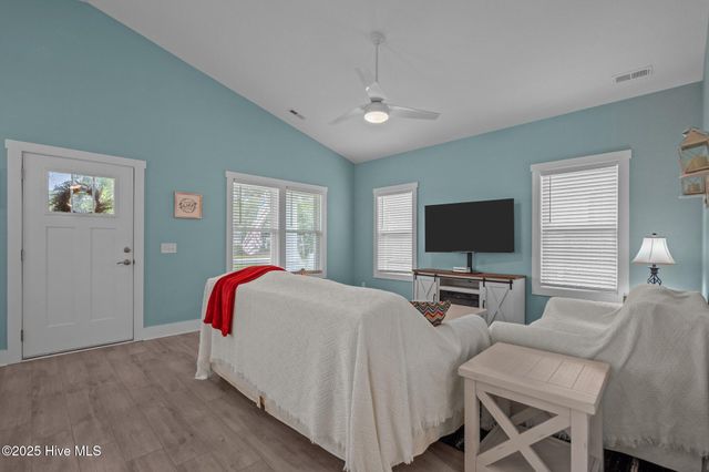 492 Jabbertown Road, Southport, NC 28461