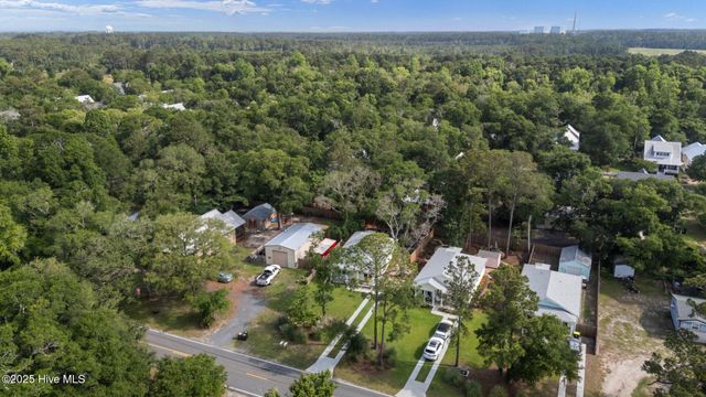 492 Jabbertown Road, Southport, NC 28461