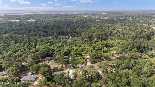 492 Jabbertown Road, Southport, NC 28461