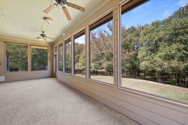 106 Woodhaven Court, Weatherford, TX 76087