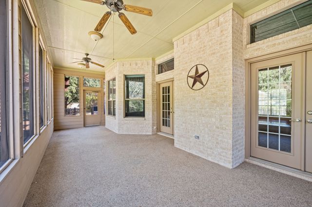 106 Woodhaven Court, Weatherford, TX 76087