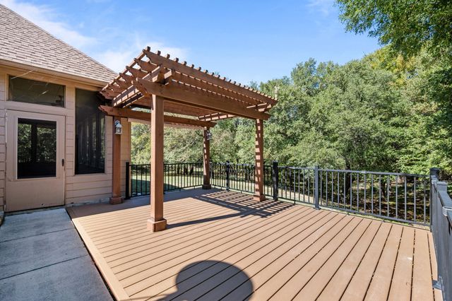 106 Woodhaven Court, Weatherford, TX 76087