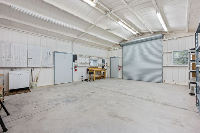 106 Woodhaven Court, Weatherford, TX 76087