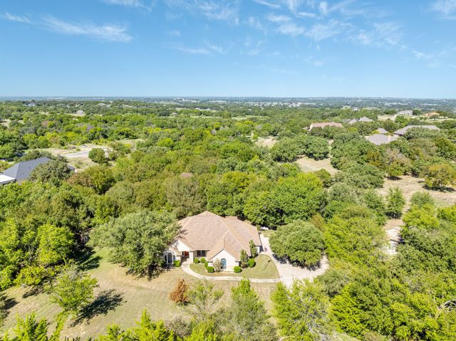 106 Woodhaven Court, Weatherford, TX 76087