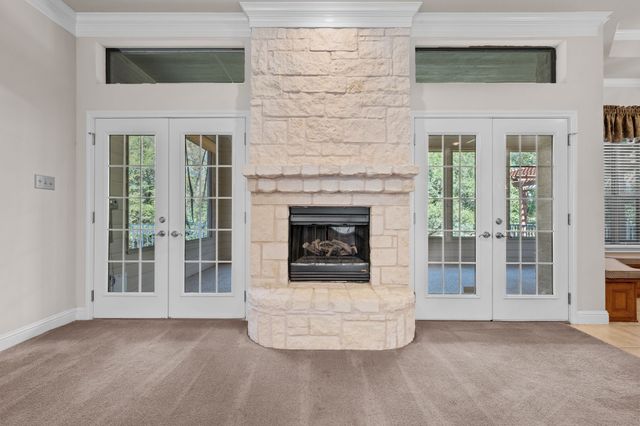 106 Woodhaven Court, Weatherford, TX 76087