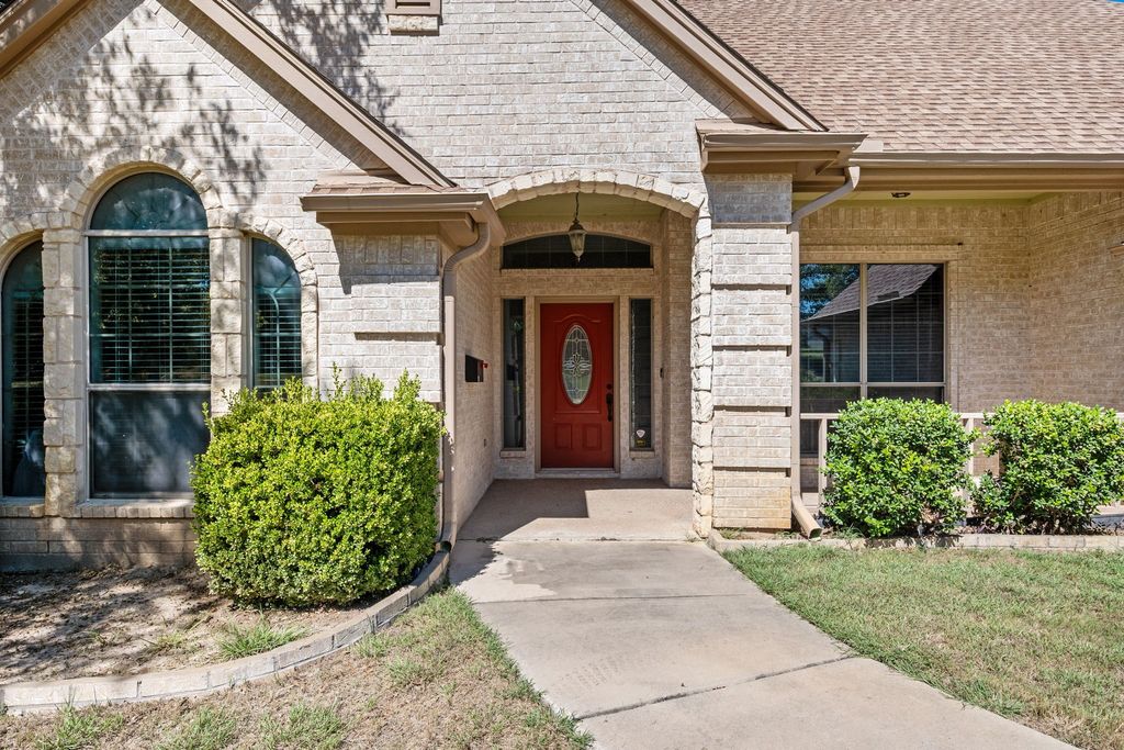 106 Woodhaven Court, Weatherford, TX 76087 — photo 4