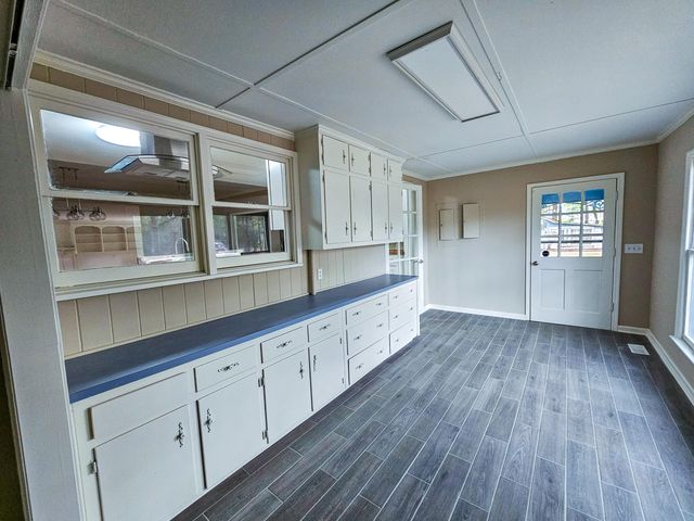 127 Meadowlake Drive, Walterboro, SC 29488