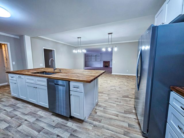 127 Meadowlake Drive, Walterboro, SC 29488