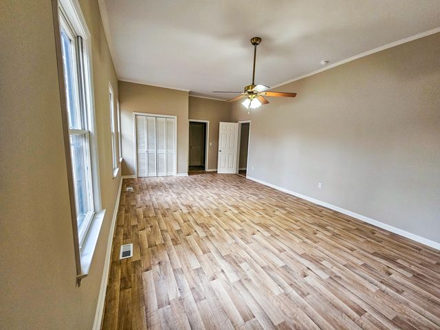 127 Meadowlake Drive, Walterboro, SC 29488