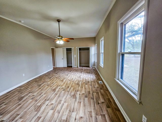 127 Meadowlake Drive, Walterboro, SC 29488