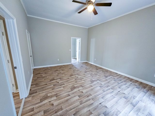 127 Meadowlake Drive, Walterboro, SC 29488